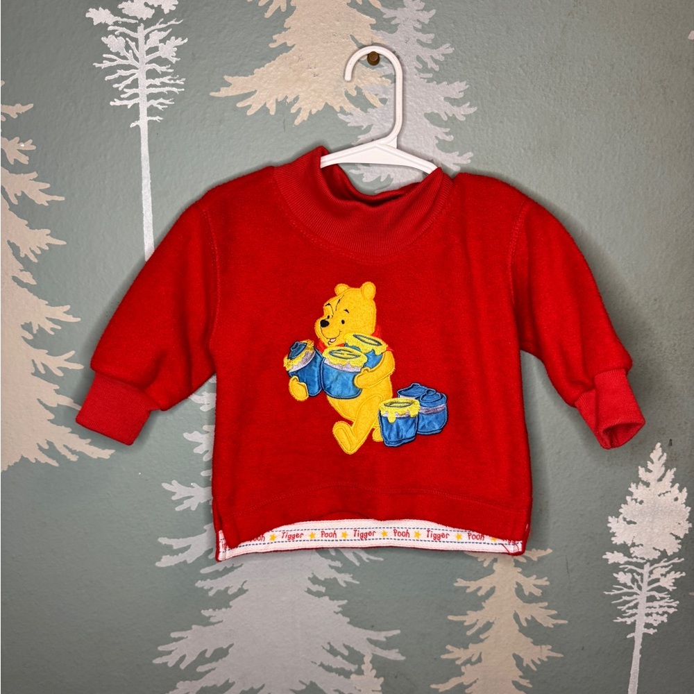 Vintage Winnie the Pooh fleece crewneck